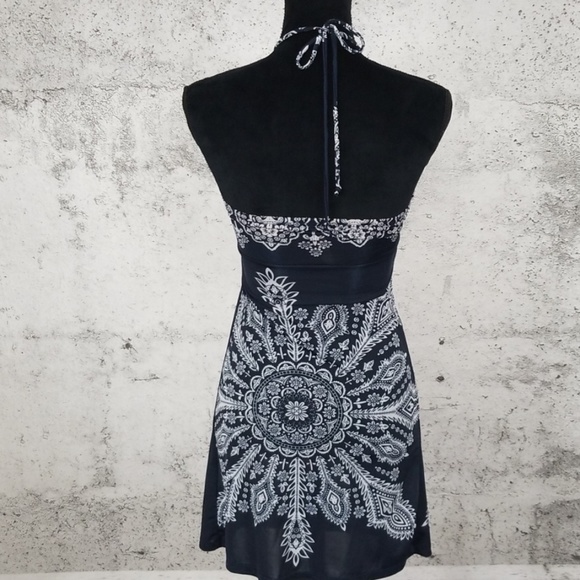 CRISTINALOVE Bandana Print Halter Tunic - Picture 5 of 7